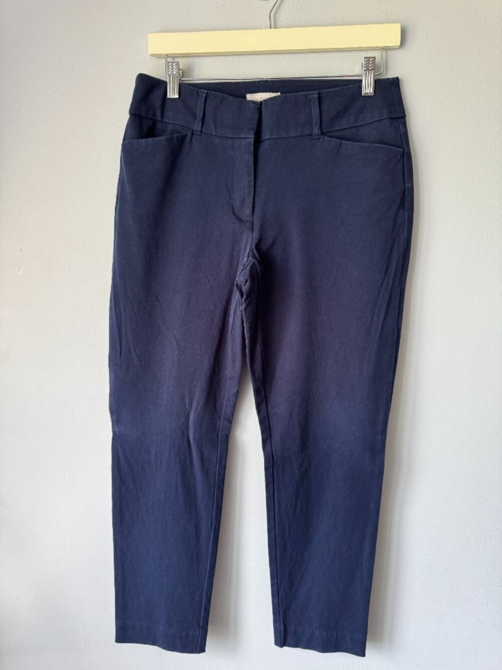LOFT Navy Casual Pants Size 6